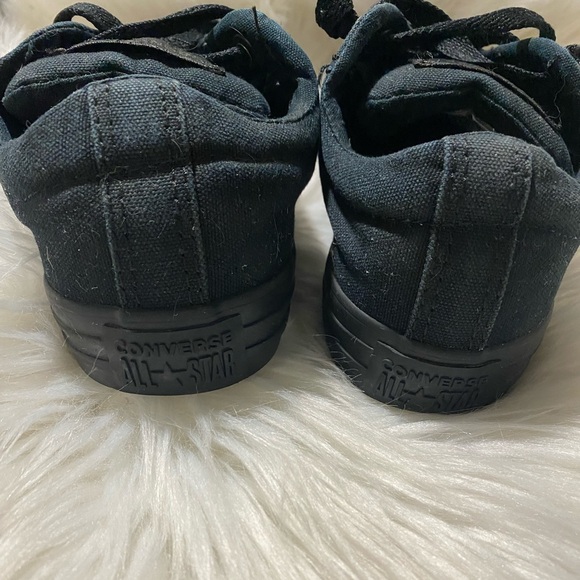 Kids converse shoes size 2 youth all black on black - Picture 5 of 6